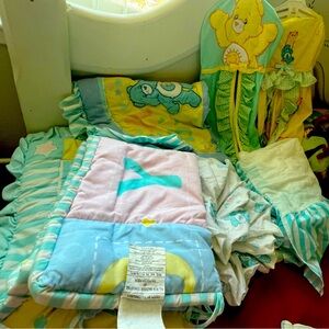 Care Bears comforter set